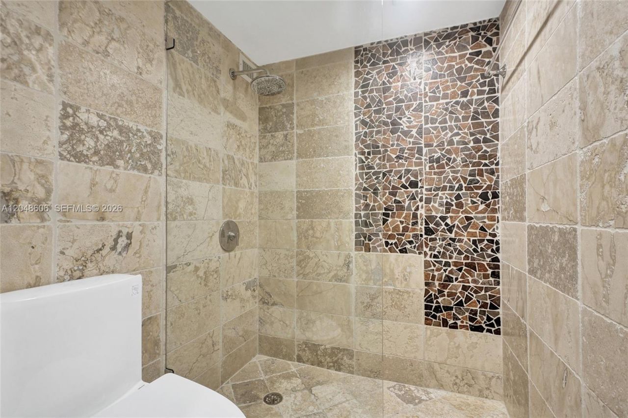 9225 Collins Ave , Unit 1402, Surfside, FL 33154 Photo