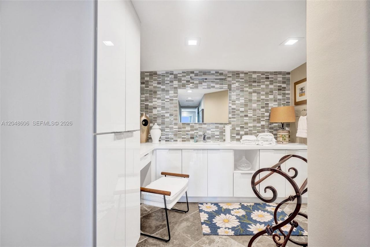 9225 Collins Ave , Unit 1402, Surfside, FL 33154 Photo