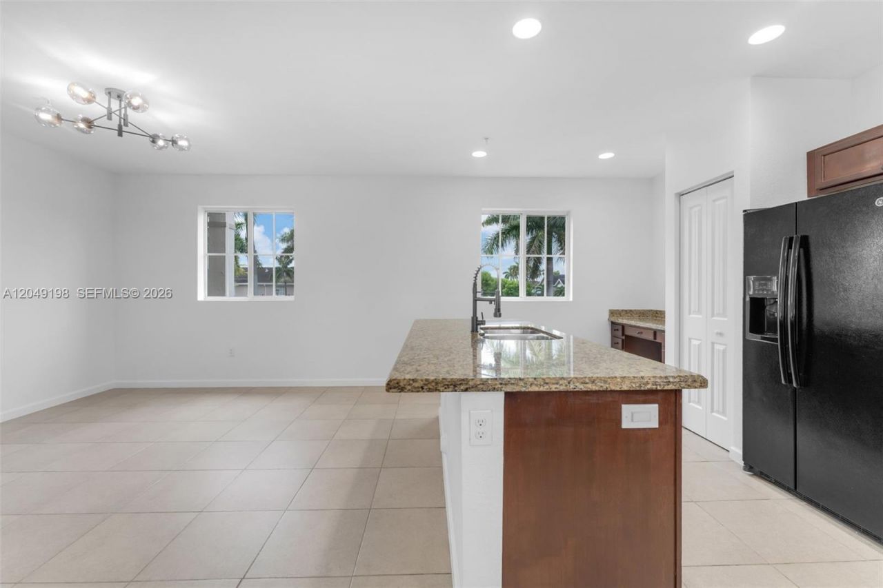 27021 SW 140th Path , Unit 27021, Homestead, FL 33032 Photo