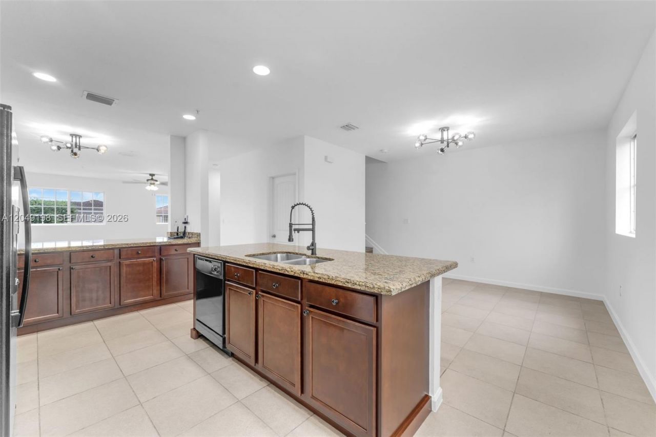 27021 SW 140th Path , Unit 27021, Homestead, FL 33032 Photo