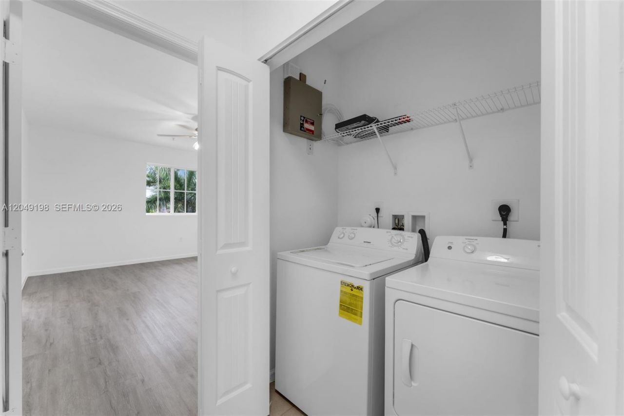 27021 SW 140th Path , Unit 27021, Homestead, FL 33032 Photo