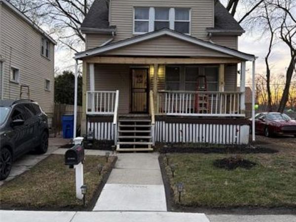 20059 Yacama Road, Highland Park, MI 48203
