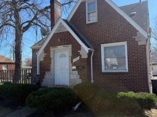 14150 Fairmount Drive , Detroit, MI 48205