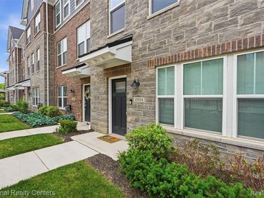 43034 Atwood Avenue, Novi, MI 48375