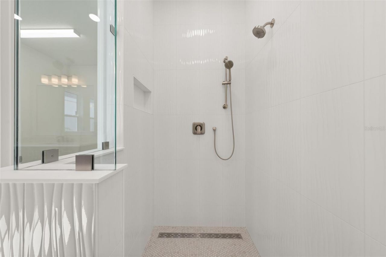 844 Blue Shell Loop, Sarasota, FL 34240 Photo