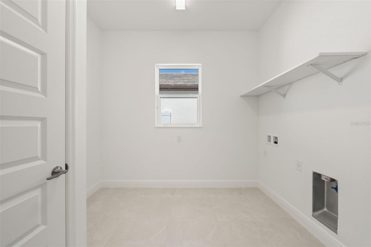 844 Blue Shell Loop , Sarasota, FL 34240 Photo