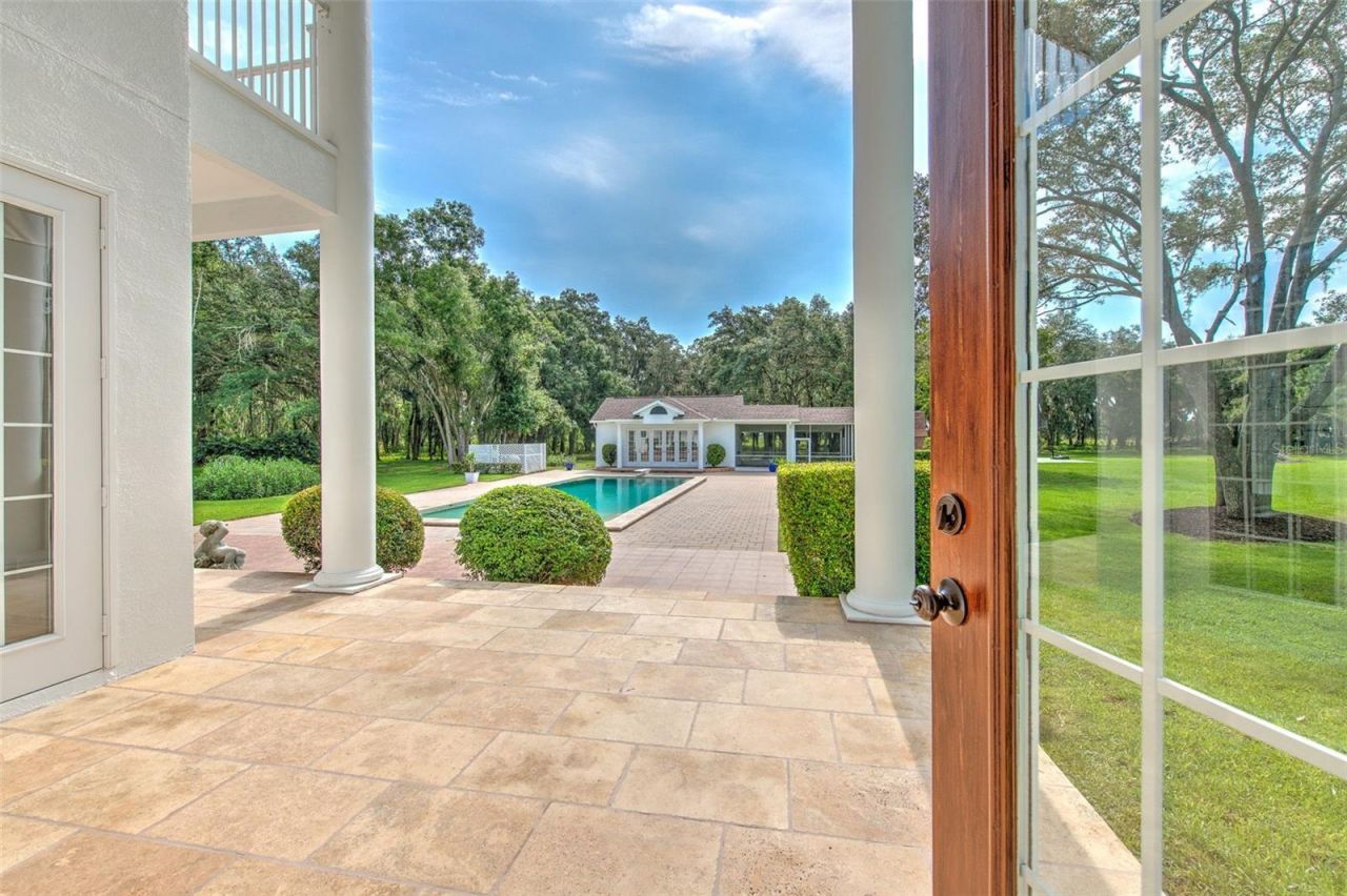 11444 Hammock Oaks Ct, Lithia, FL 33547 Photo