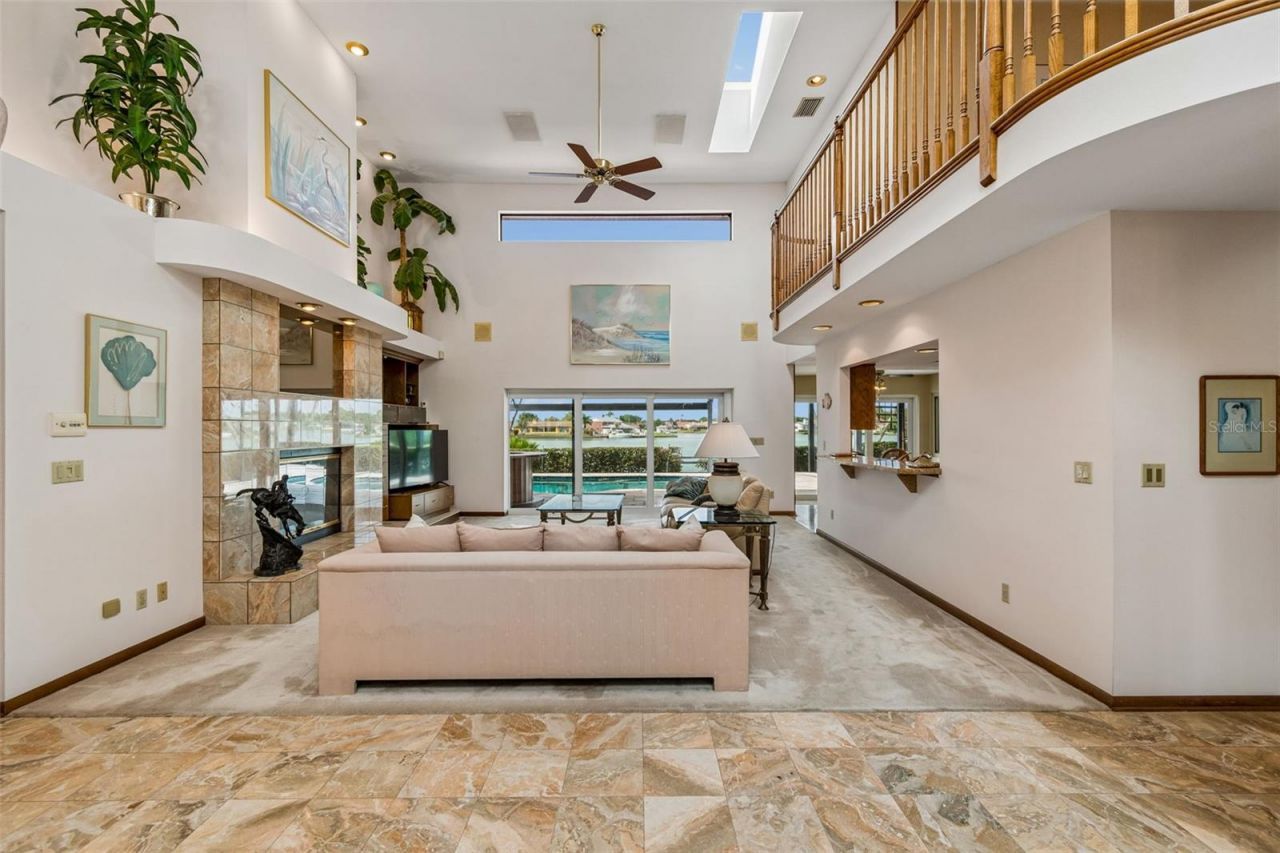 9815 Bay Island Drive, Tampa, FL 33615 Photo