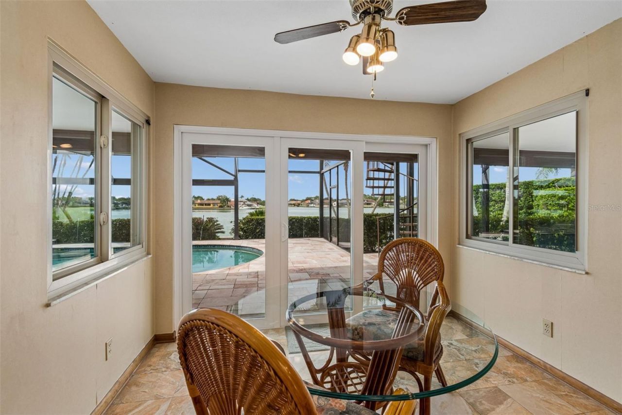 9815 Bay Island Drive, Tampa, FL 33615 Photo