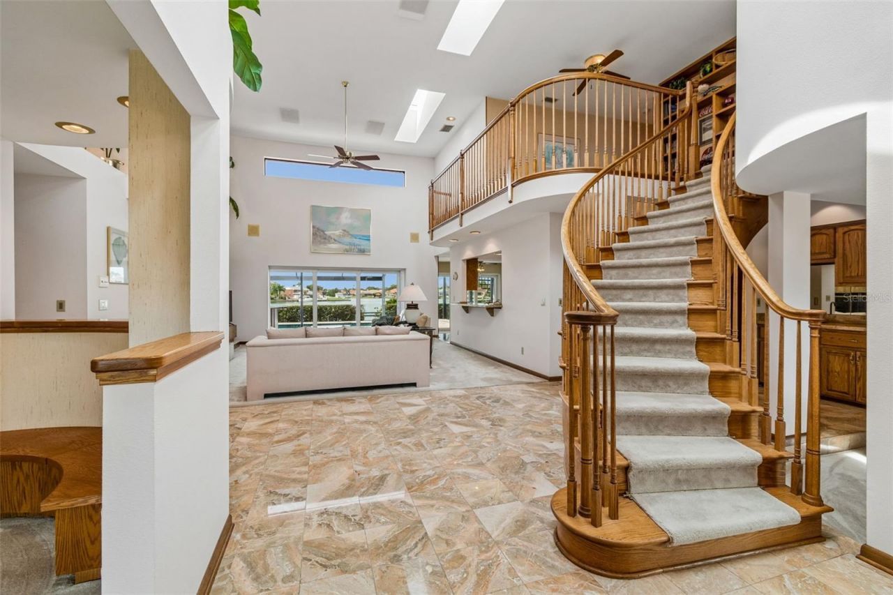 9815 Bay Island Drive, Tampa, FL 33615 Photo