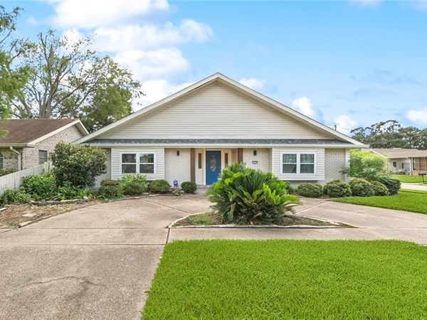 1918 HOUMA Boulevard, Metairie, LA 70001