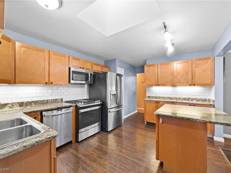 1314 Jackie Lane , Cleveland, OH 44124 Photo 8