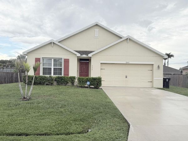 322 SW Molloy Street, Port St. Lucie, FL 34984