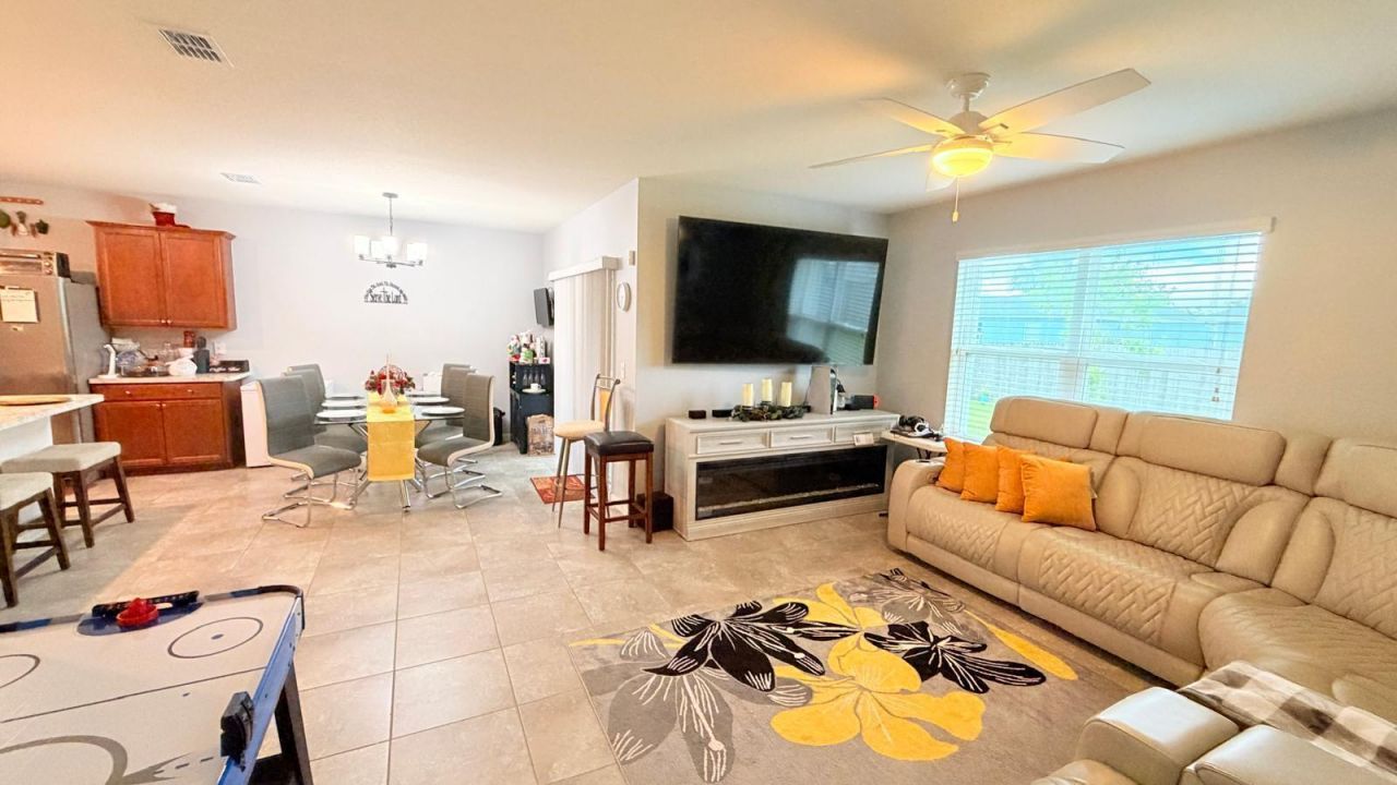 322 SW Molloy Street, Port Saint Lucie, FL 34984 Photo
