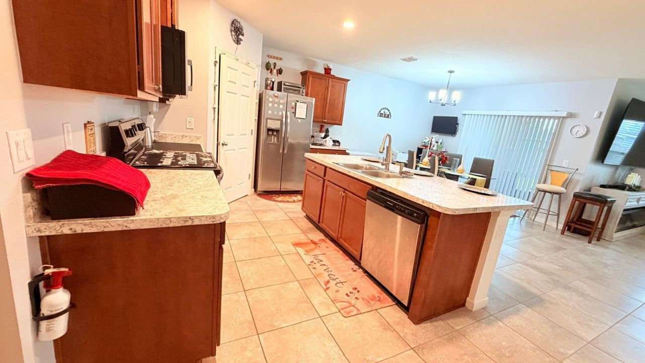 322 SW Molloy Street, Port Saint Lucie, FL 34984 Photo