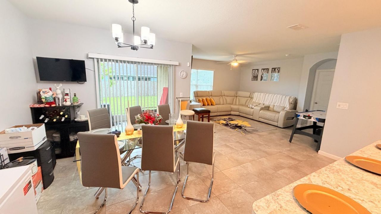 322 SW Molloy Street, Port Saint Lucie, FL 34984 Photo