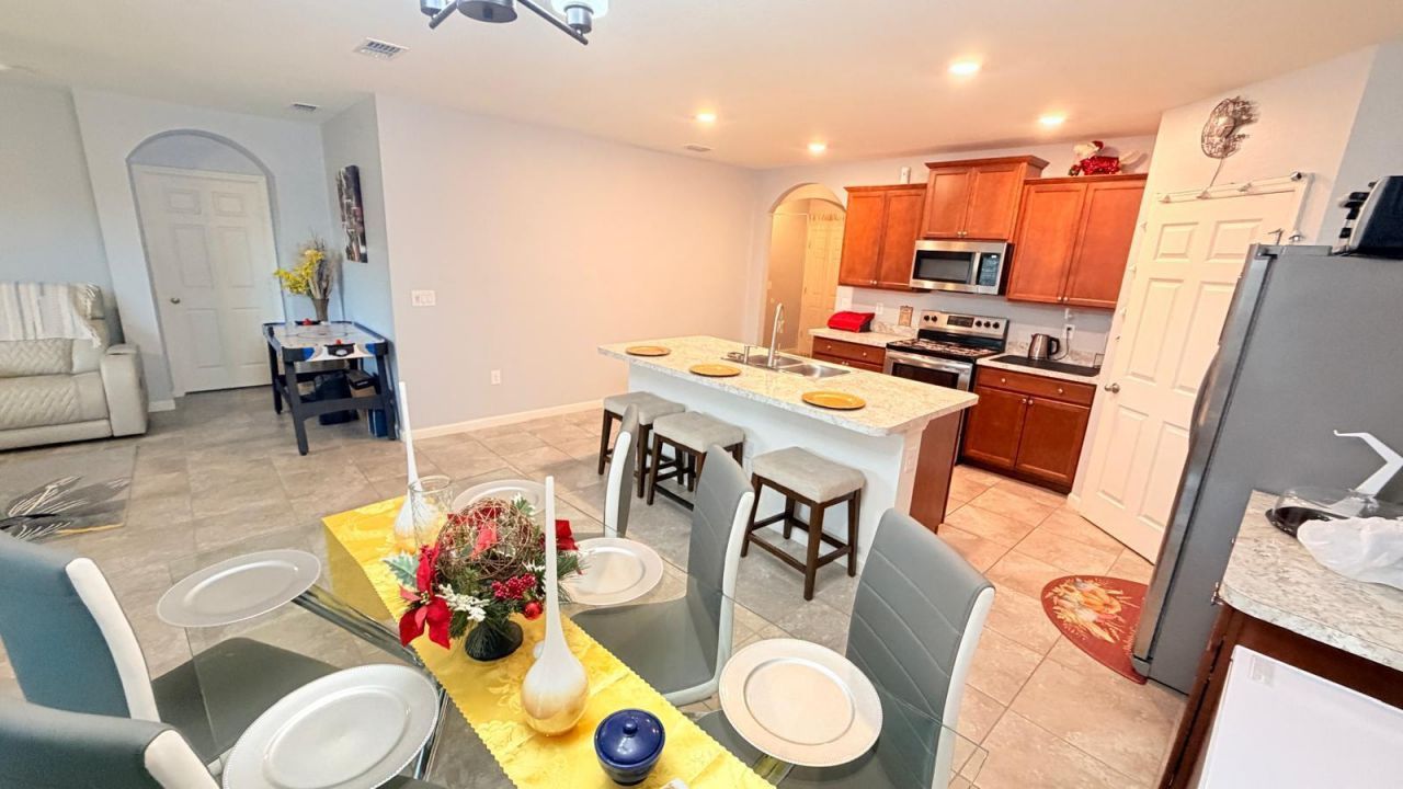 322 SW Molloy Street, Port Saint Lucie, FL 34984 Photo