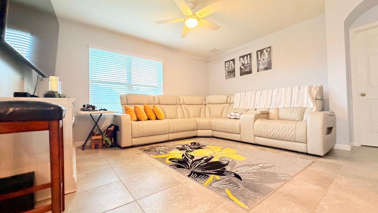322 SW Molloy Street, Port Saint Lucie, FL 34984 Photo