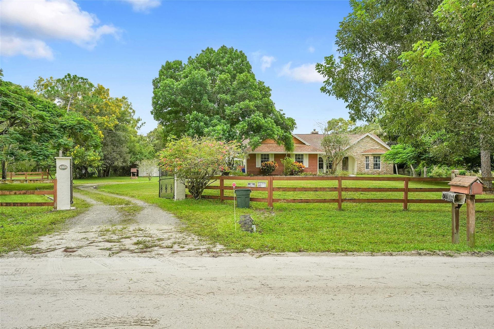 18392 48th Avenue N, Loxahatchee, FL 33470 Photo