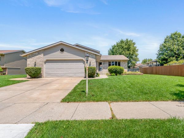 2994 Barberry Drive , Hobart, IN 46342