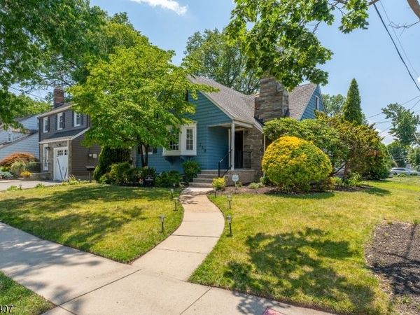 358 Galloping Hill Rd, Roselle Park, NJ 07204