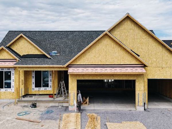 5343 N HONEY SUCKLE WAY, Eagle Mountain, UT 84005