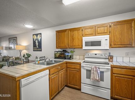 1466 Selmi Drive, Reno, NV 89512 Photo