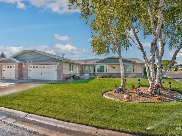 1100 Burnett Dr., No. 409, Unit 409 C St, Nampa, ID 83651