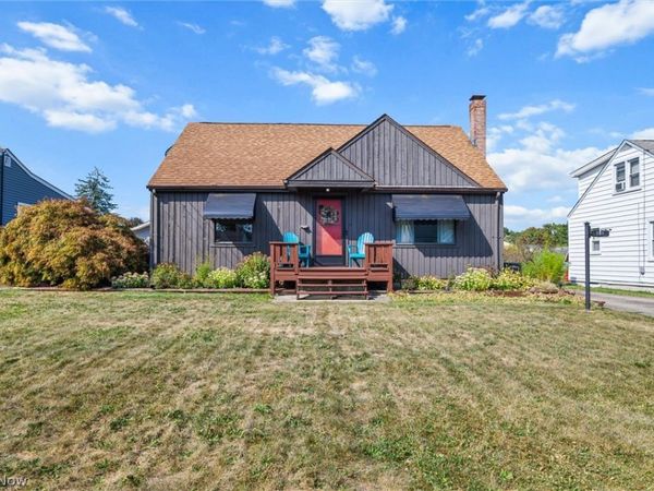 181 Renee Drive , Struthers, OH 44471