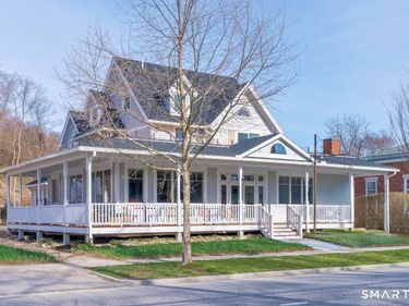 343 Main, Unit 2, Salisbury, CT 06068