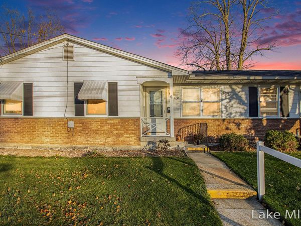 2130 Banner Drive SW, Unit 21, Wyoming, MI 49509