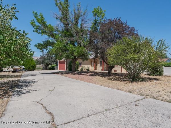 3228 F 1/4 Road, Clifton, CO 81520