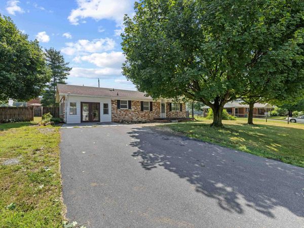 903 6TH ST, ELKTON, VA 22827