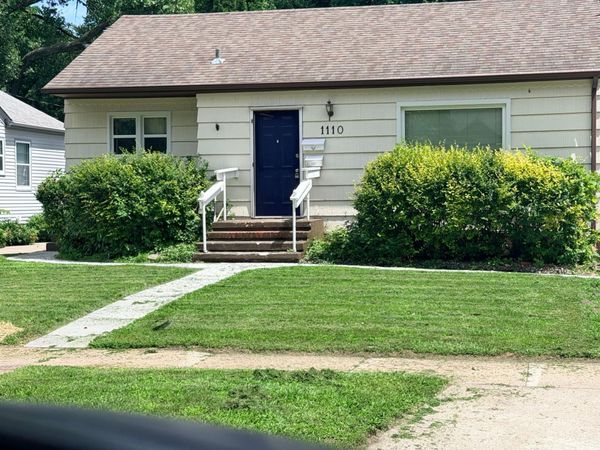 1110 12th Street S, Moorhead, MN 56560