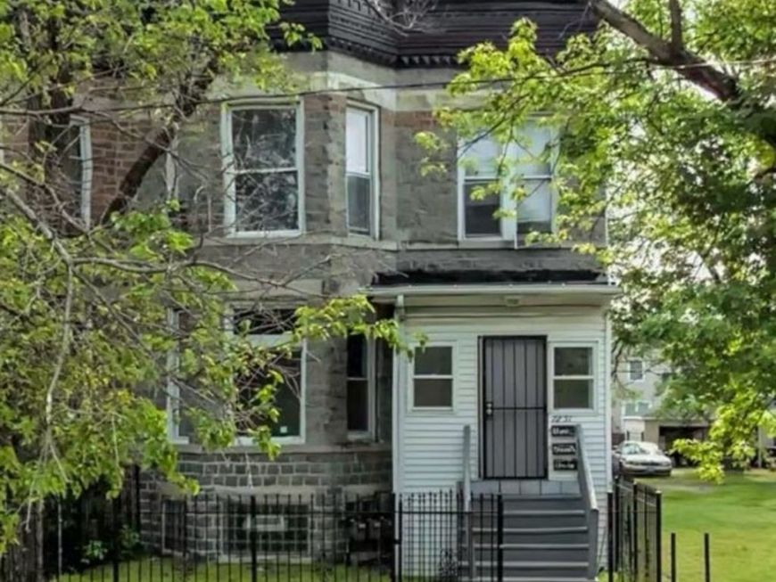 Main Photo