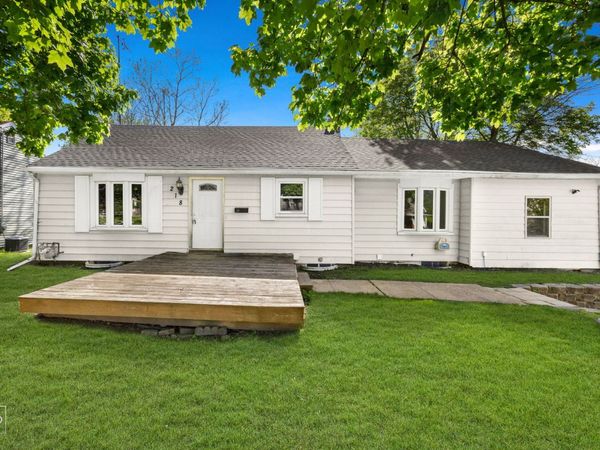 218 S Harrison Street , Batavia, IL 60510