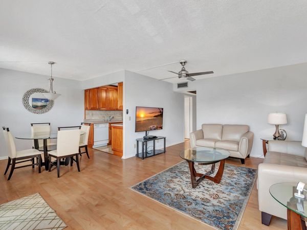 4018 Cornwall, Boca Raton, FL 33434