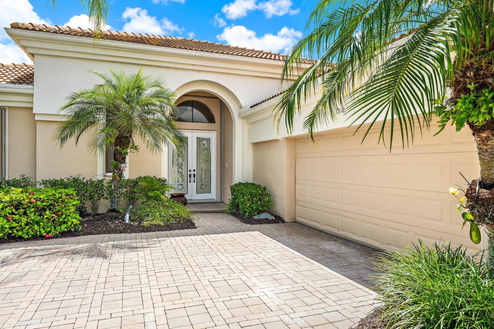 7510 Blue Heron Way, West Palm Beach, FL 33412 Photo