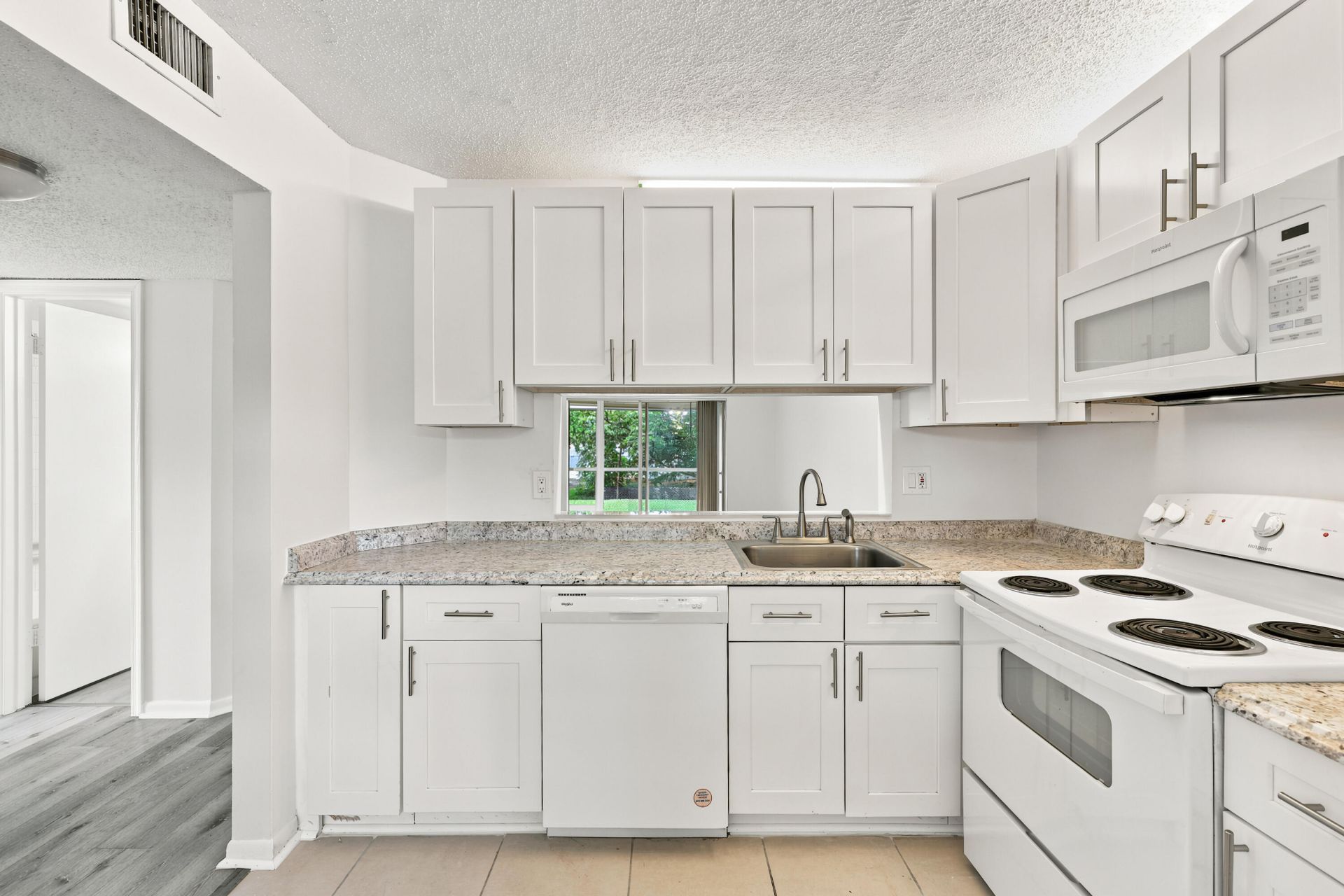 8820 Royal Palm Boulevard, Unit 101-4, Coral Springs, FL 33065 Photo