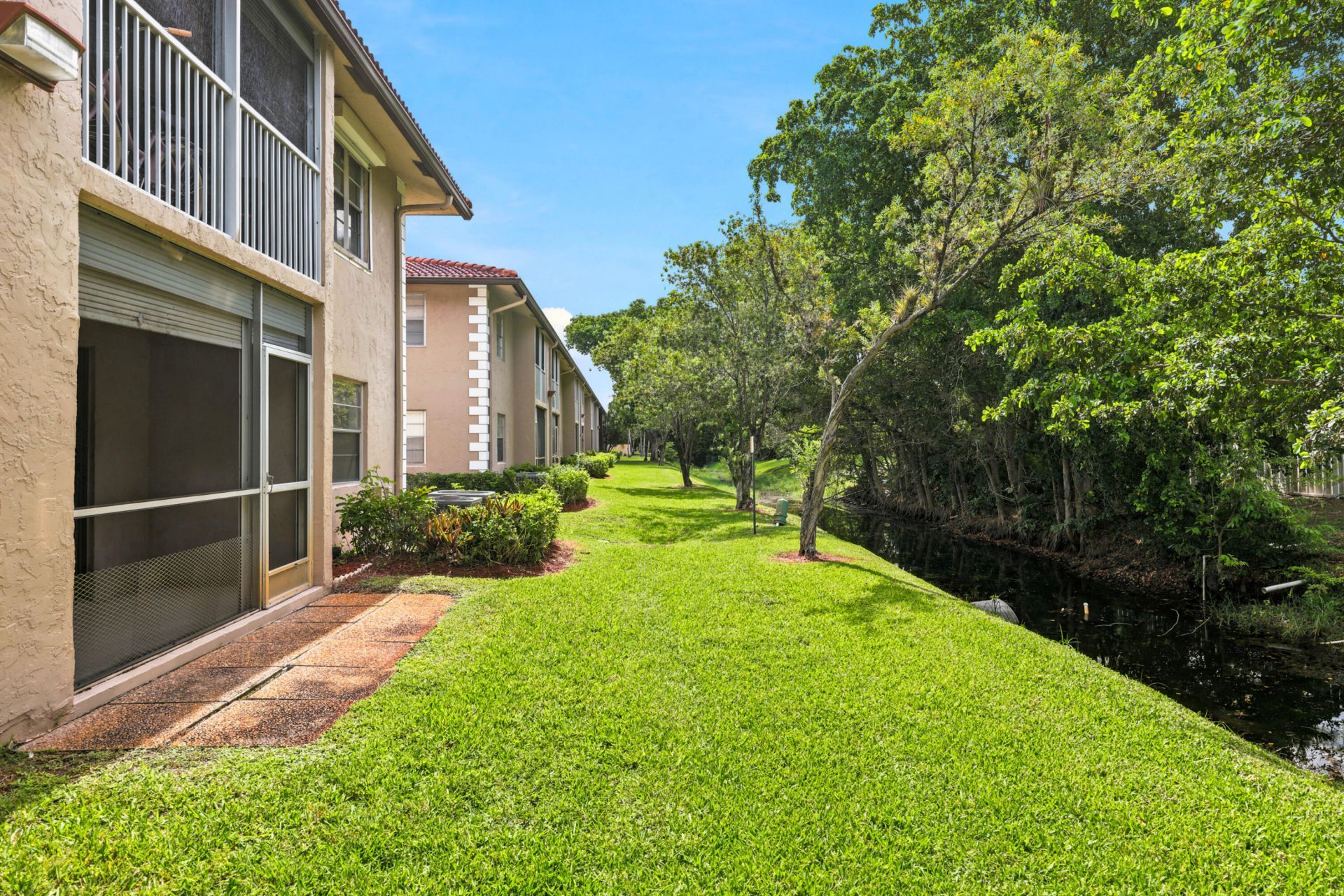 8820 Royal Palm Boulevard, Unit 101-4, Coral Springs, FL 33065 Photo