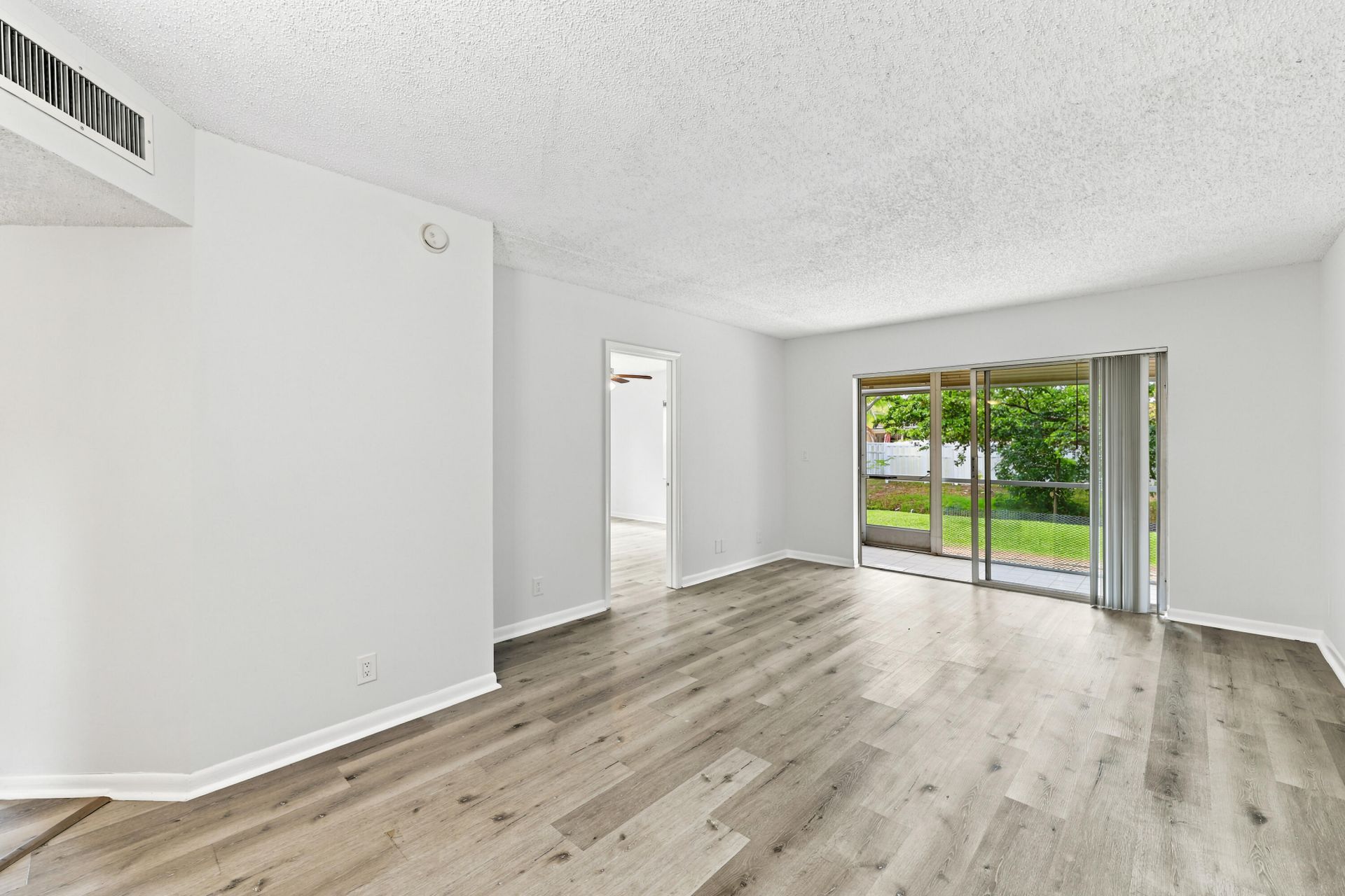8820 Royal Palm Boulevard, Unit 101-4, Coral Springs, FL 33065 Photo