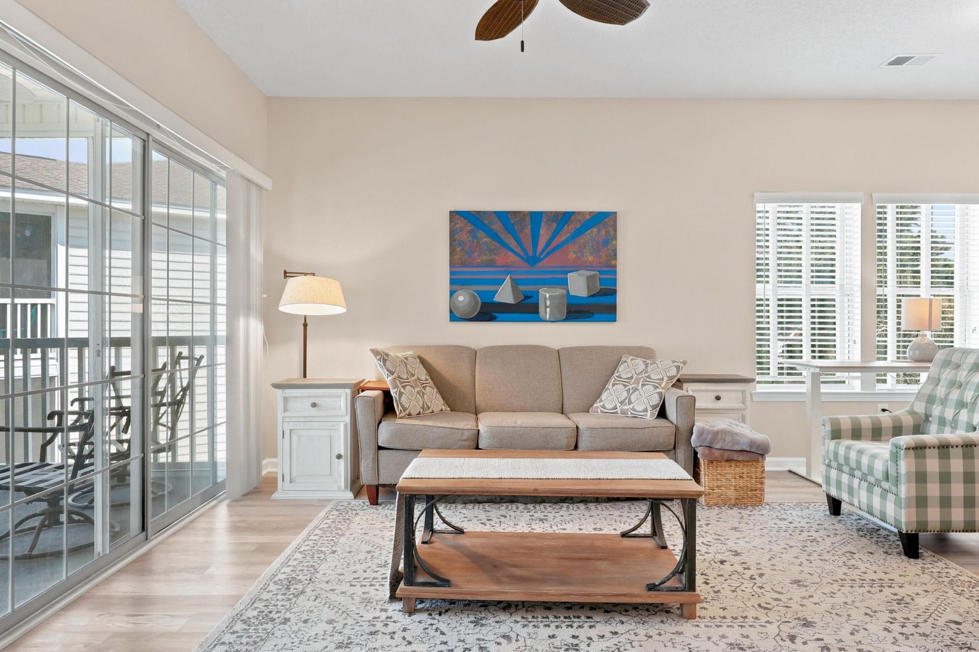 2494 Coastline Ct. Photo 17