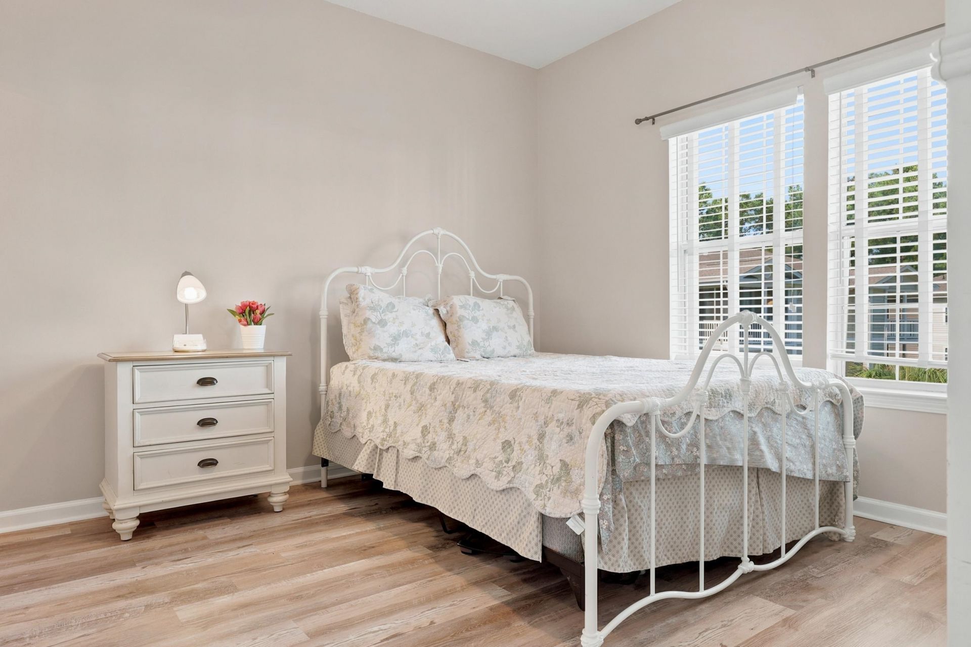 2494 Coastline Ct. Photo 19