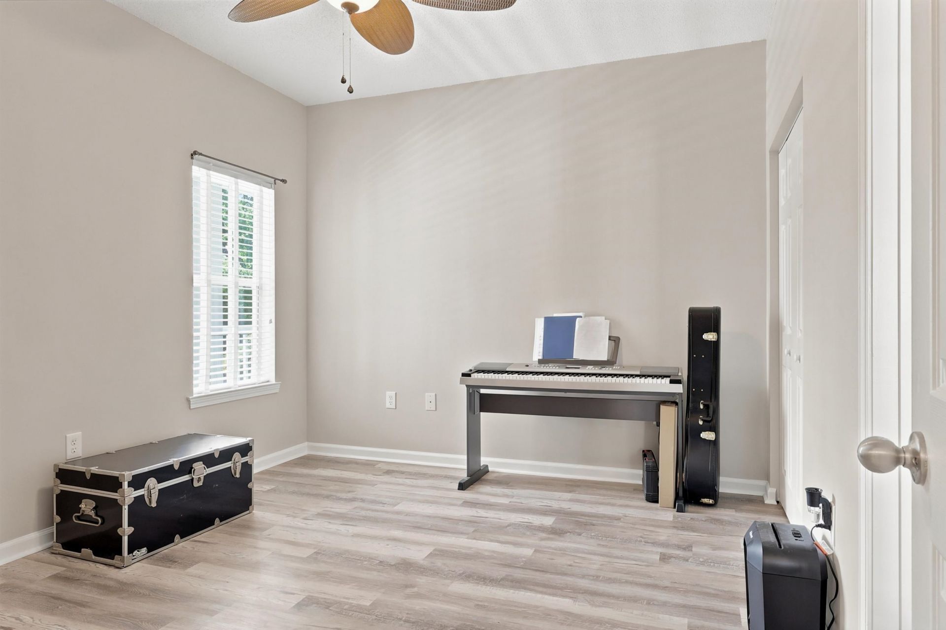 2494 Coastline Ct. Photo 22