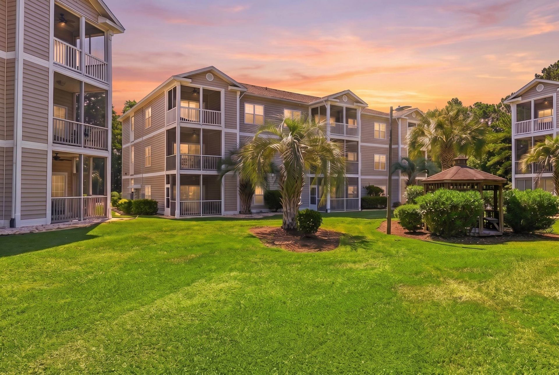 2494 Coastline Ct. Photo 6