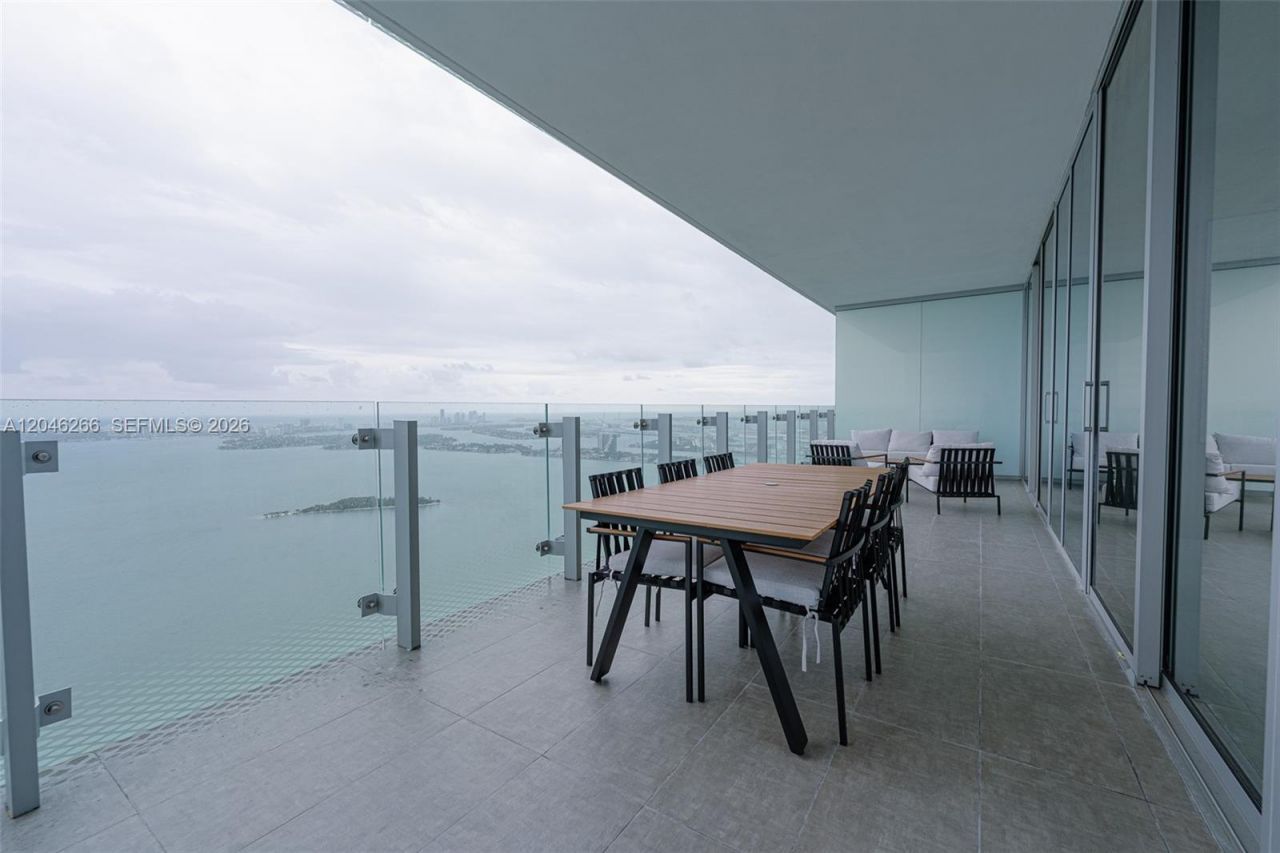 700 NE 26th Ter , Unit 4901, Miami, FL 33137 Photo