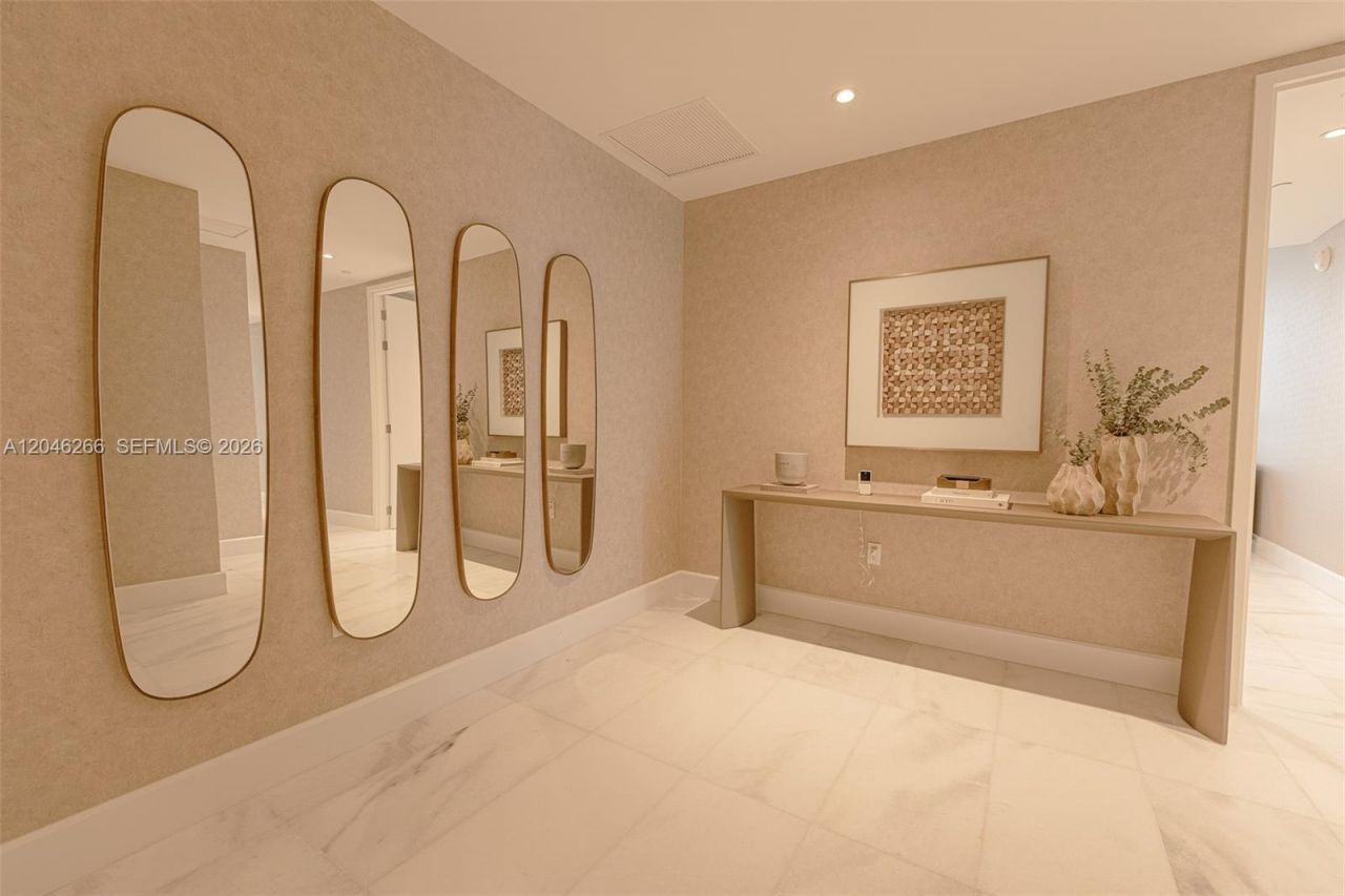 700 NE 26th Ter , Unit 4901, Miami, FL 33137 Photo
