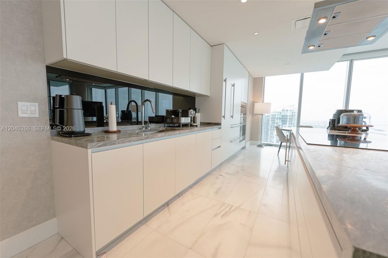 700 NE 26th Ter , Unit 4901, Miami, FL 33137 Photo