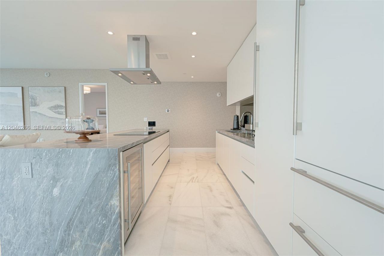 700 NE 26th Ter , Unit 4901, Miami, FL 33137 Photo