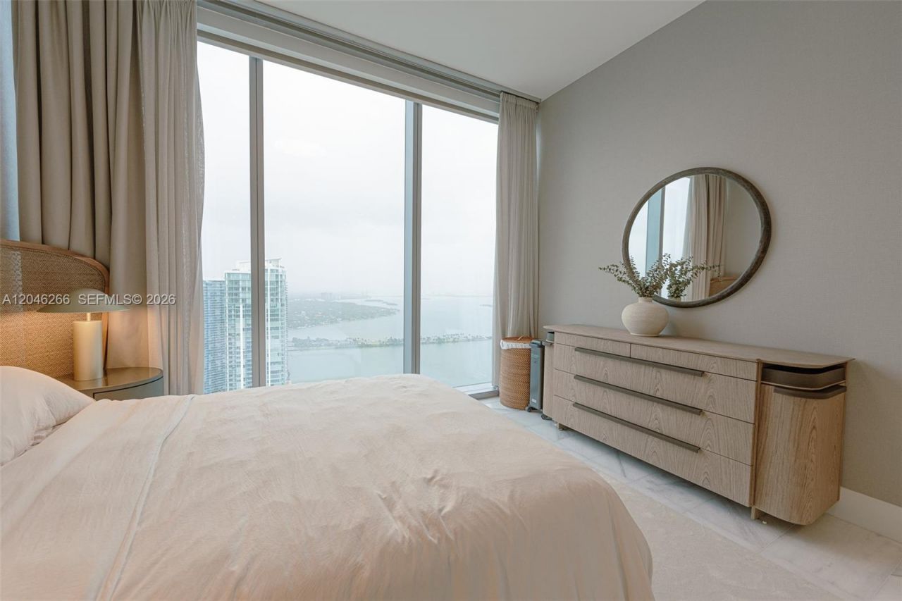 700 NE 26th Ter , Unit 4901, Miami, FL 33137 Photo